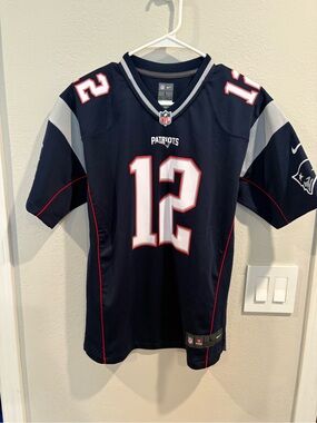 Nike New England Patriots Tom Brady Navy Blue Football Jersey Youth Size Large